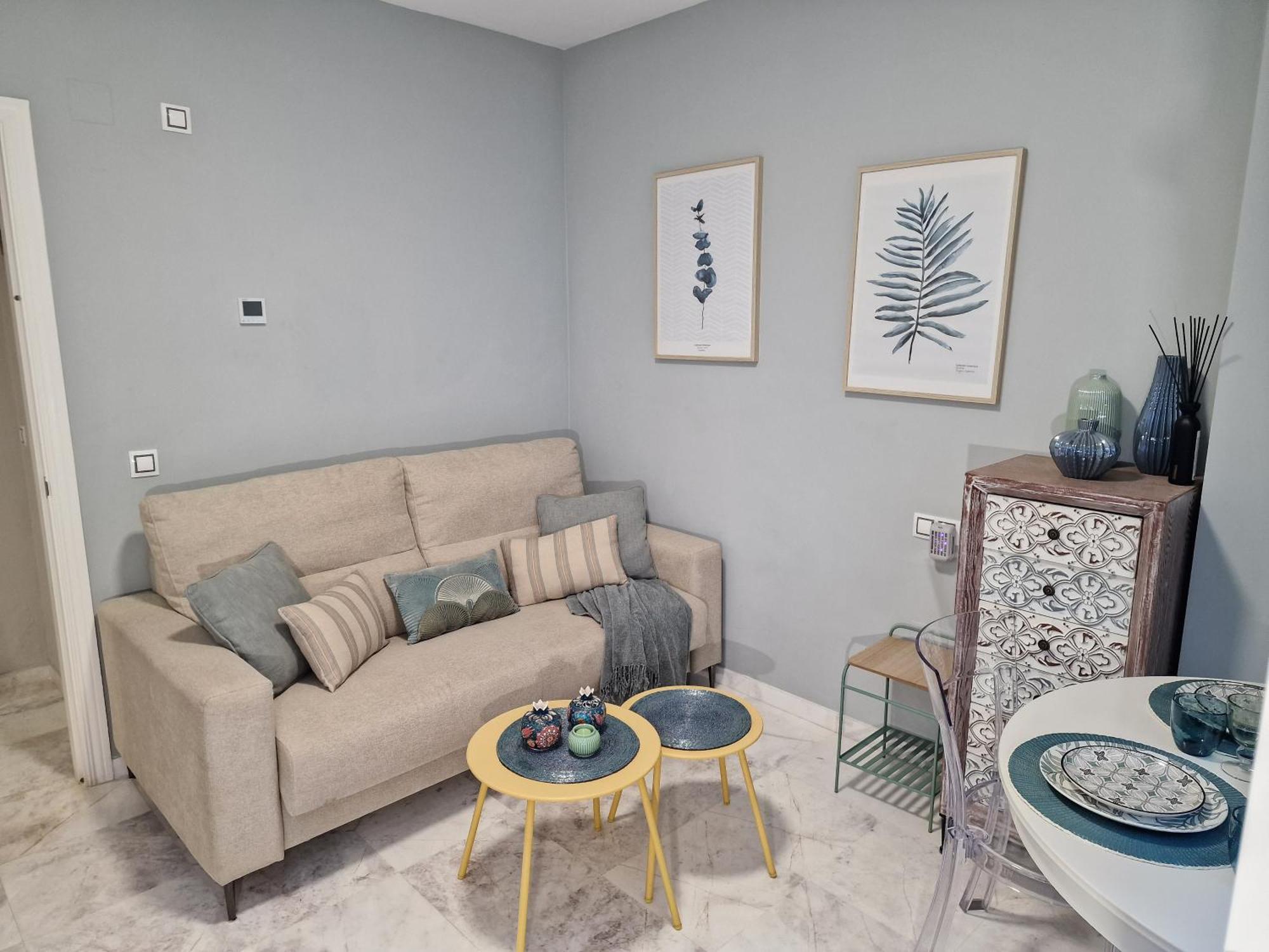 Sun & Palms - Cozy Flat In Quiet Neighbourhood With A Great Pool Area Apartment *