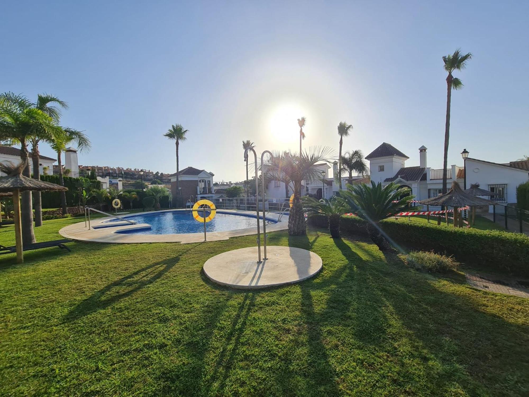 Sun & Palms - Cozy Flat In Quiet Neighbourhood With A Great Pool Area Apartament Malaga